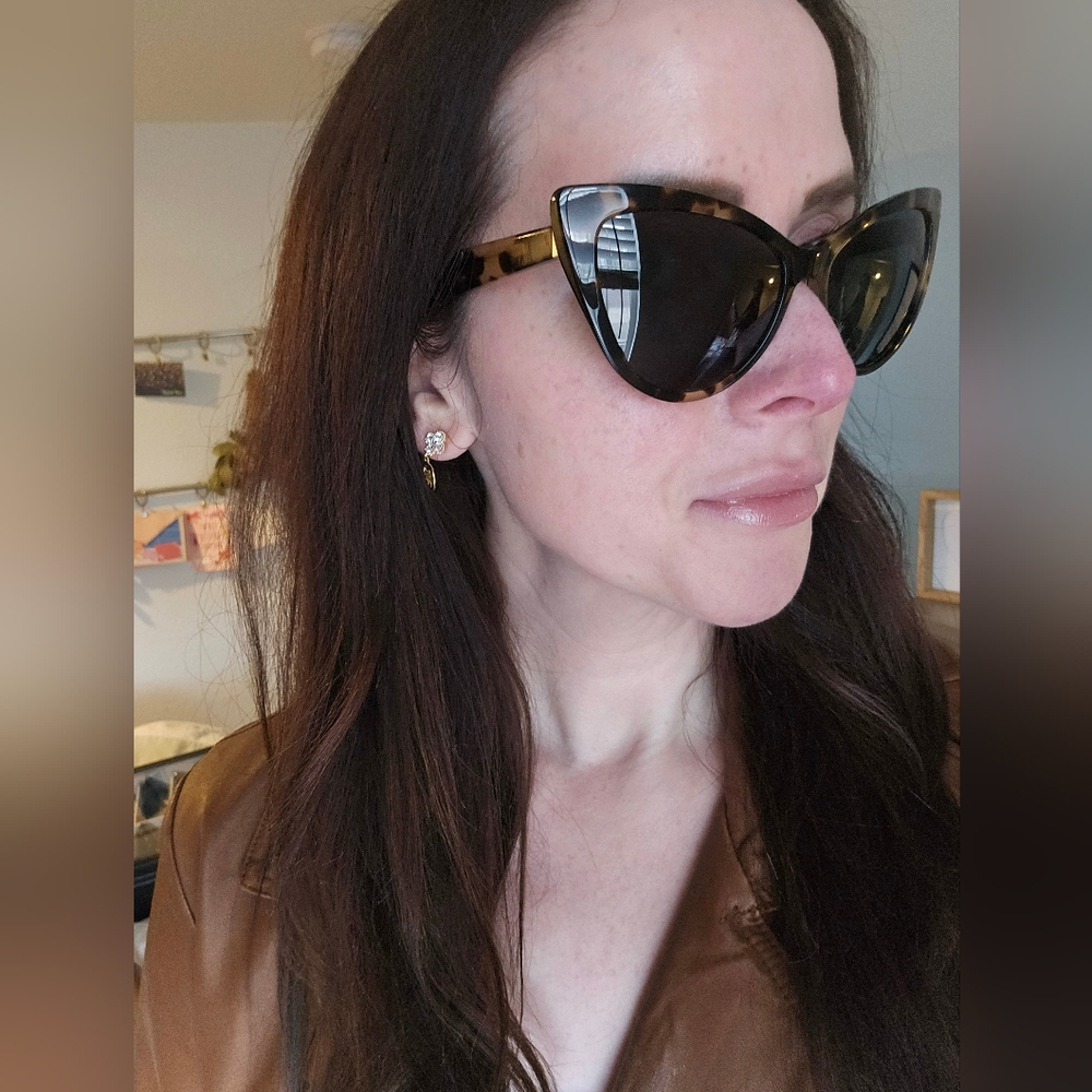 Kate Spade Cat Eye Tortishell Sunglasses - Picture 8 of 8